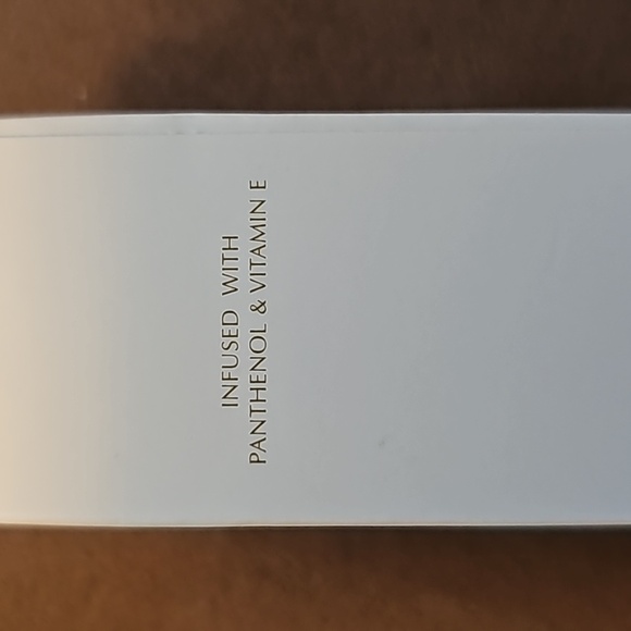 NIB!! Mischo Beauty Contour Stick Color: Medium - Picture 2 of 5